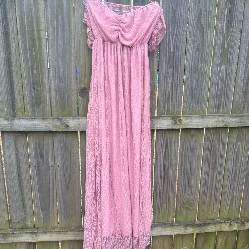 Elegant Pink Lace Maxi Dress
